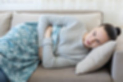 生长激素对内膜薄没有用，要想增厚内膜需要寻求其他方法