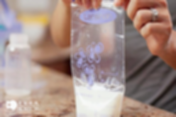母乳解冻后存放时间与要求介绍，还有正确解冻方法一览