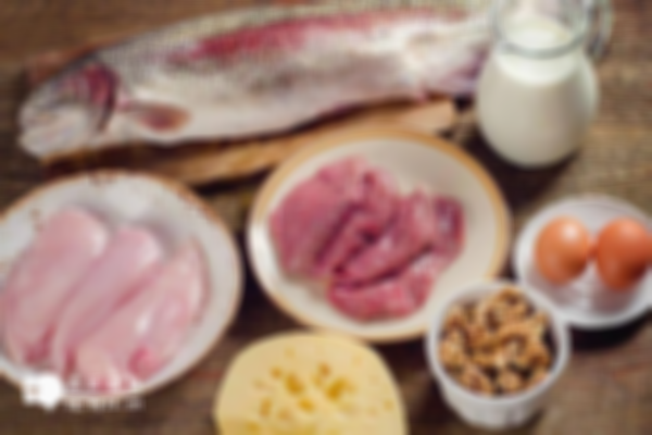 停经了吃什么药可改善卵巢早衰，健康饮食也不可忽视