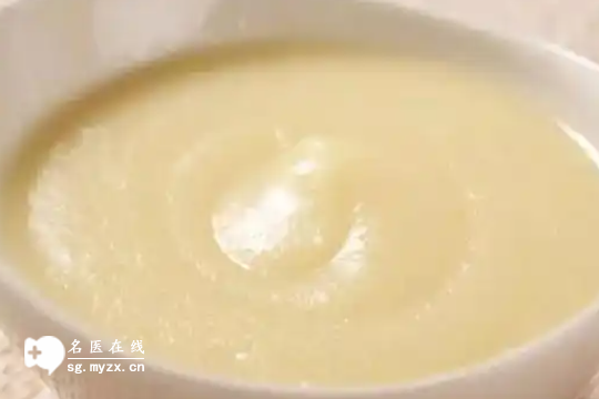  六个月宝宝辅食添加推荐，吃这两样营养又美味