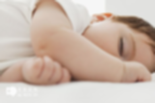 宝宝头型睡偏了可以矫正吗？掌握这3招还有希望