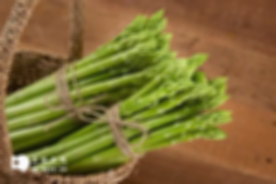 芦笋——蔬菜之王，这6类人群应避免食用