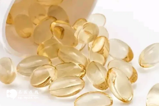 长期失眠的人有救了！这三种维生素，合理补充可改善睡眠质量