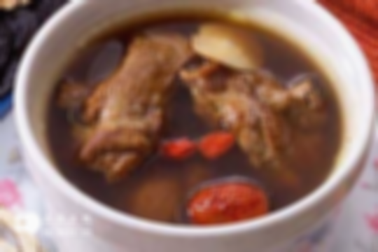 一文看懂产后贫血如何食补，3大食谱推荐及注意事项全览，快速恢复活力！