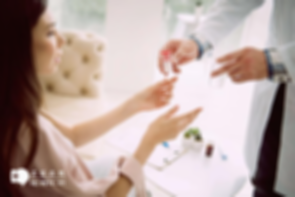 2025年未婚人士在北京市海淀区妇幼保健院做试管婴儿价格贵不贵？十万能做吗？